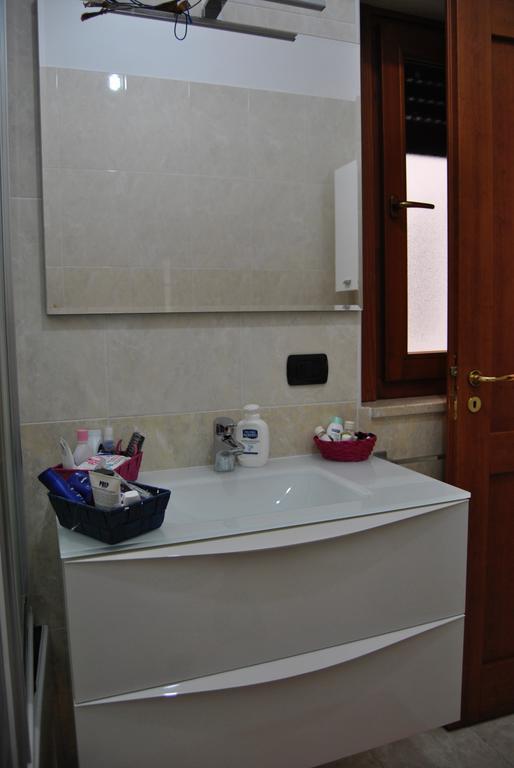 Rhomeholidays Fiumicino Exterior photo